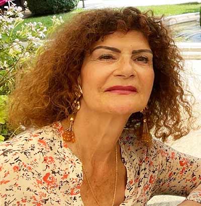 Portrait de la rédactrice en chef